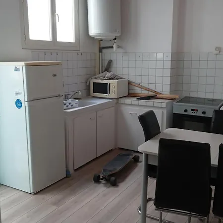 Location T2 Plein Centre Vue Nature Apartman Hyères